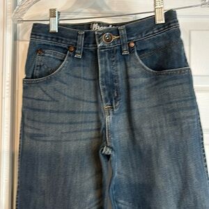 14 Slim Wrangler Retro relaxed cut